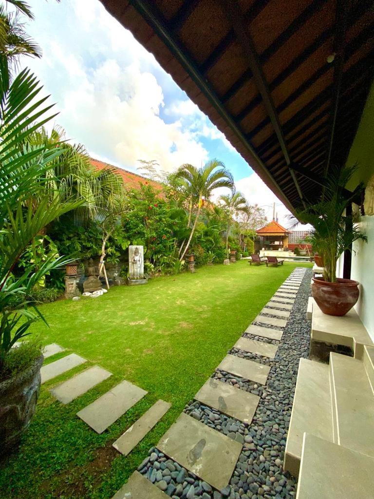 Puri Ayu Hotel Canggu  Luaran gambar