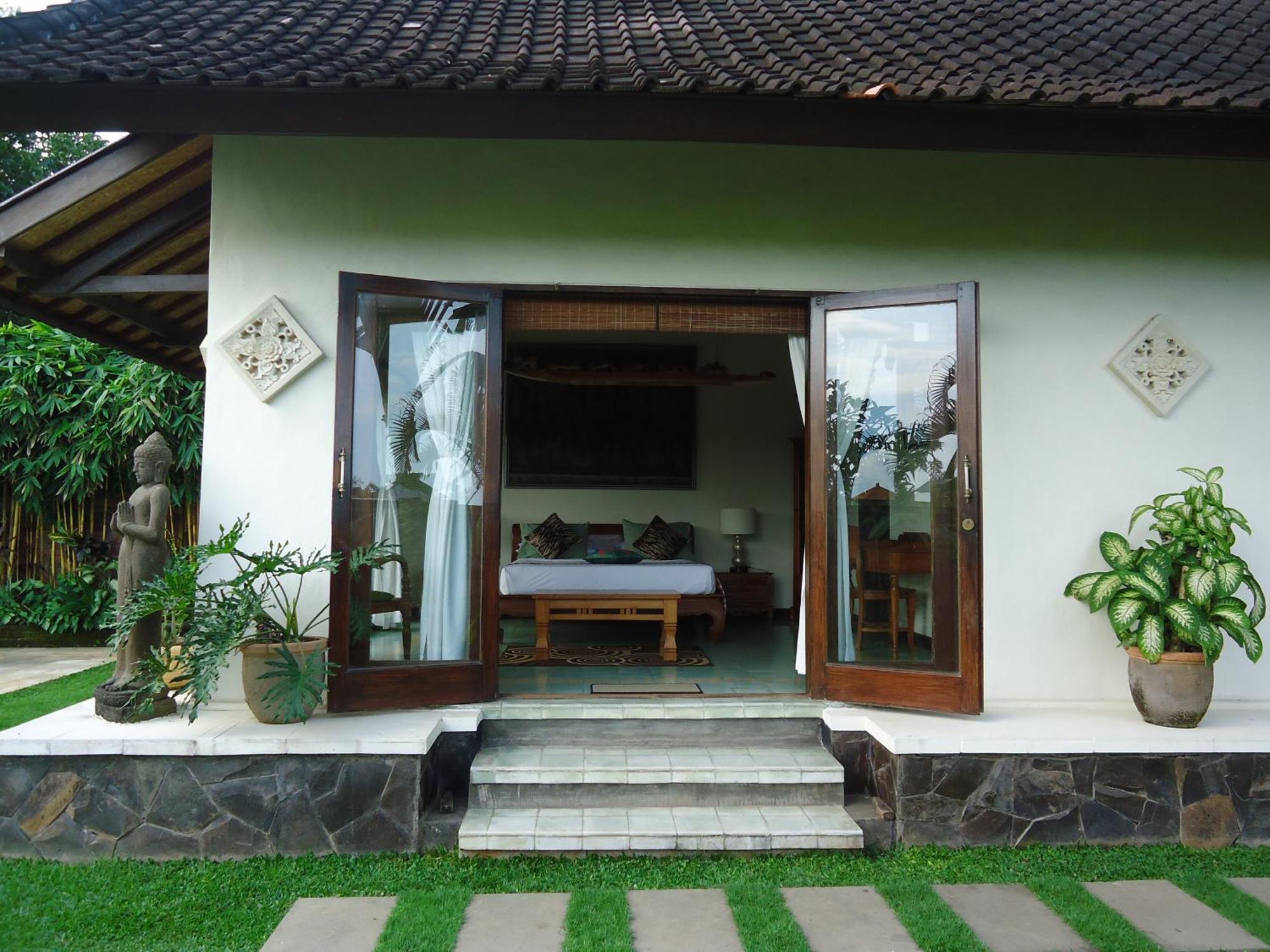 Puri Ayu Hotel Canggu  Bilik gambar